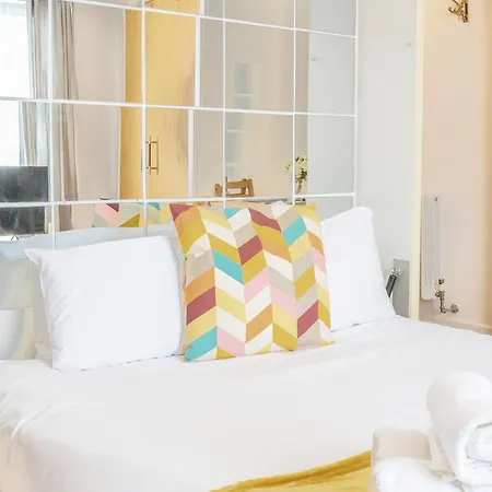 The Hyde Park Corner Apartment London Exterior photo