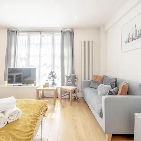 The Hyde Park Corner Apartment London Exterior photo
