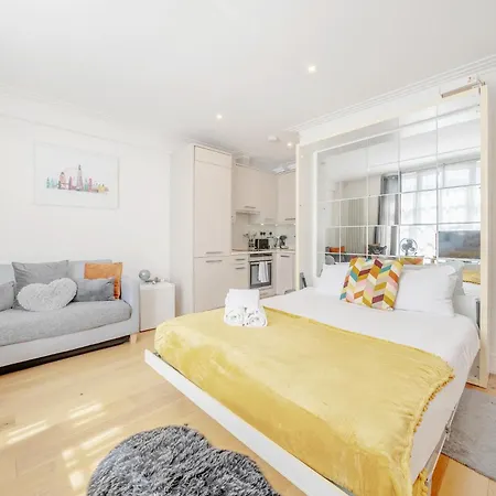 The Hyde Park Corner Apartment London Exterior photo